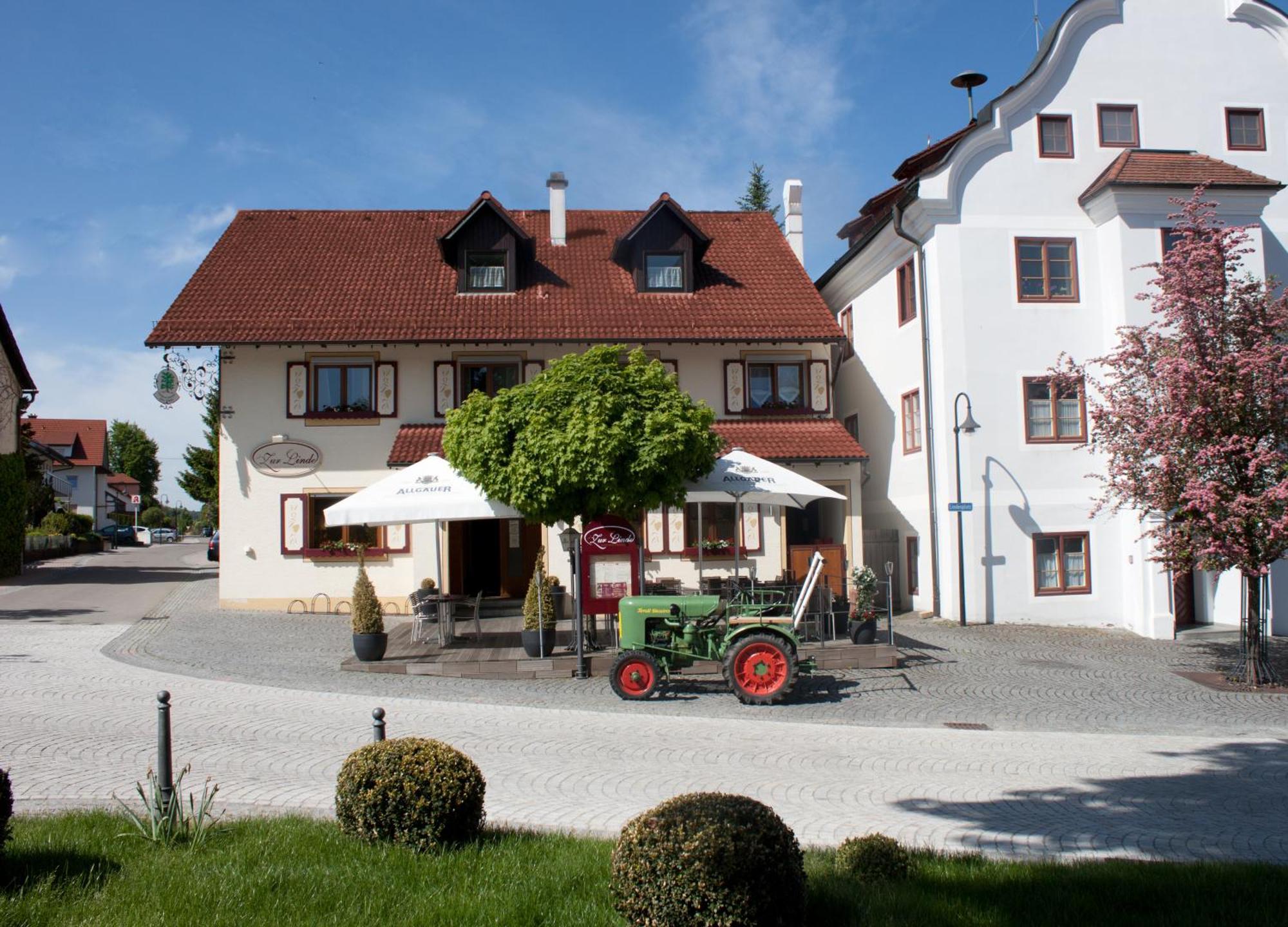 Gasthaus Und Pension Zur Linde Rot an der Rot Exterior photo