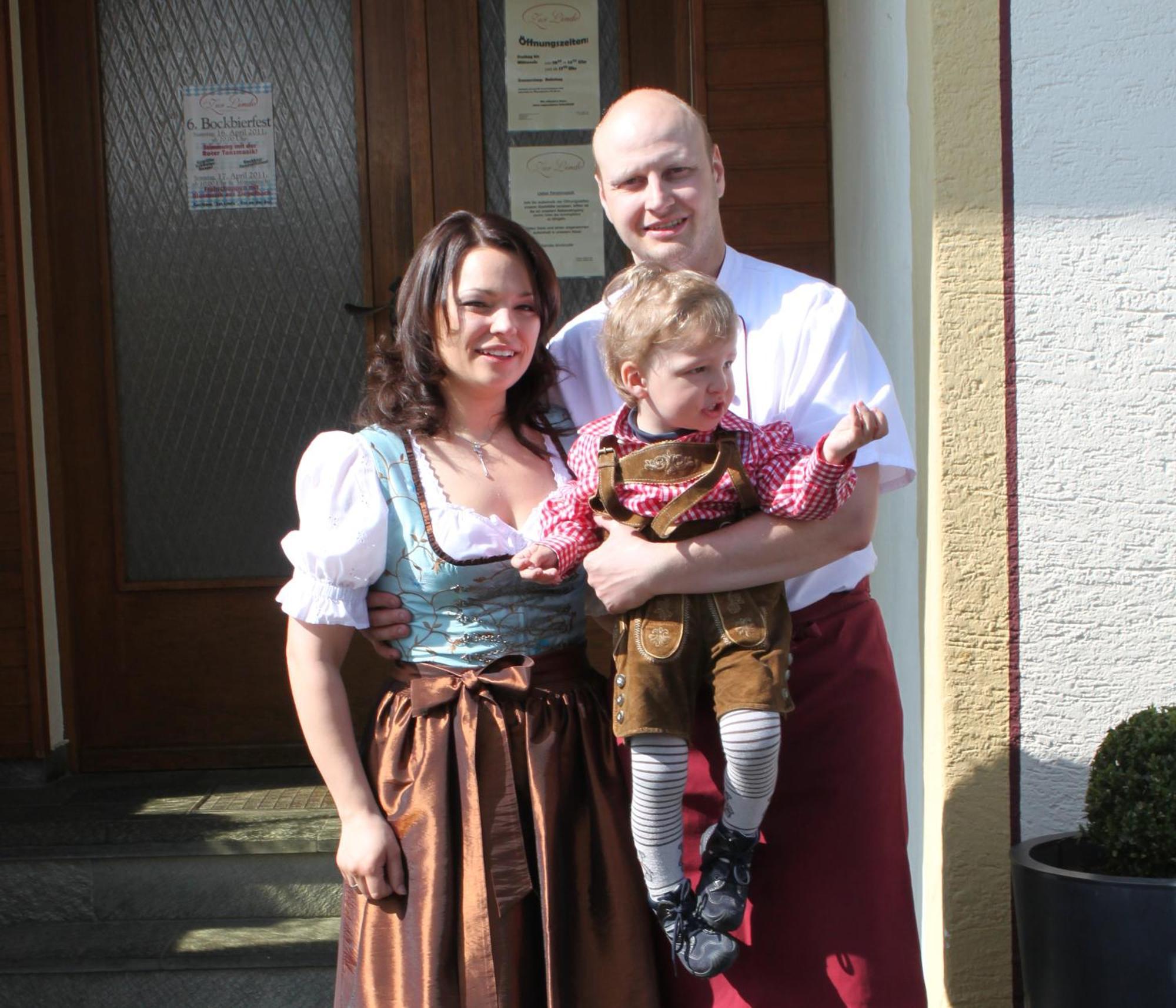 Gasthaus Und Pension Zur Linde Rot an der Rot Exterior photo